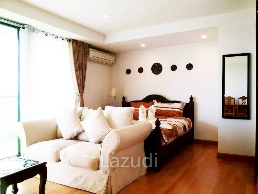 Modern Studio Condo for Rent at Rocco Condominium – Hua Hin