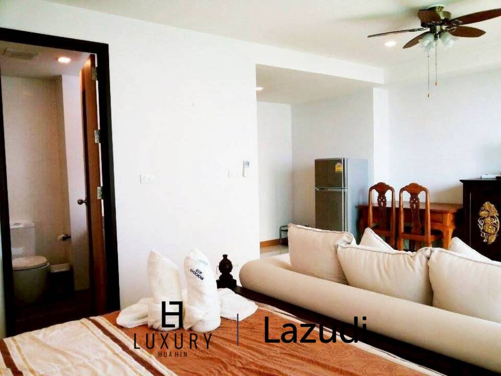 Modern Studio Condo for Rent at Rocco Condominium – Hua Hin