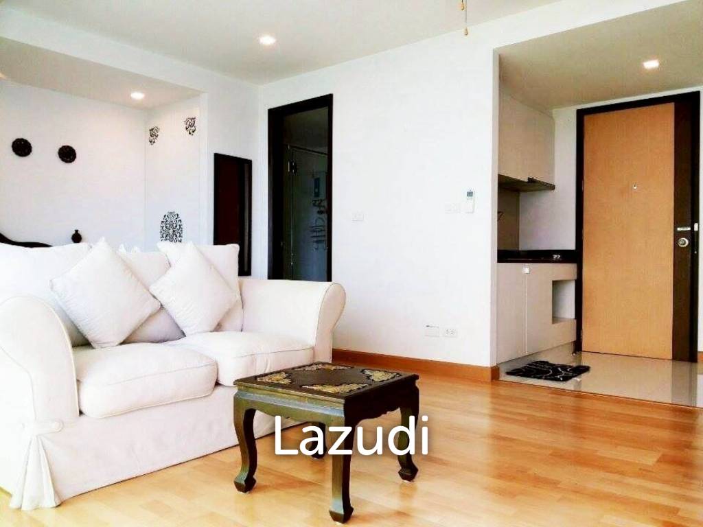 Modern Studio Condo for Rent at Rocco Condominium – Hua Hin