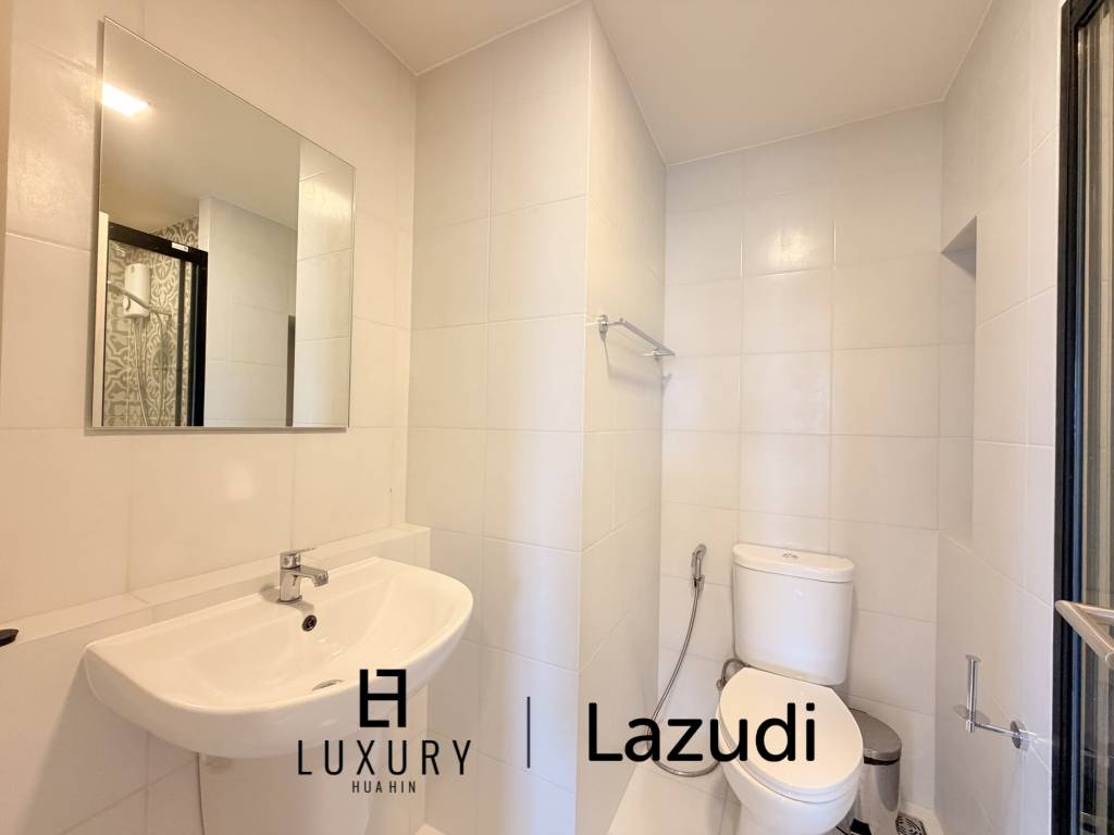 Cabanas Condo – Stylish Studio Near Night Market