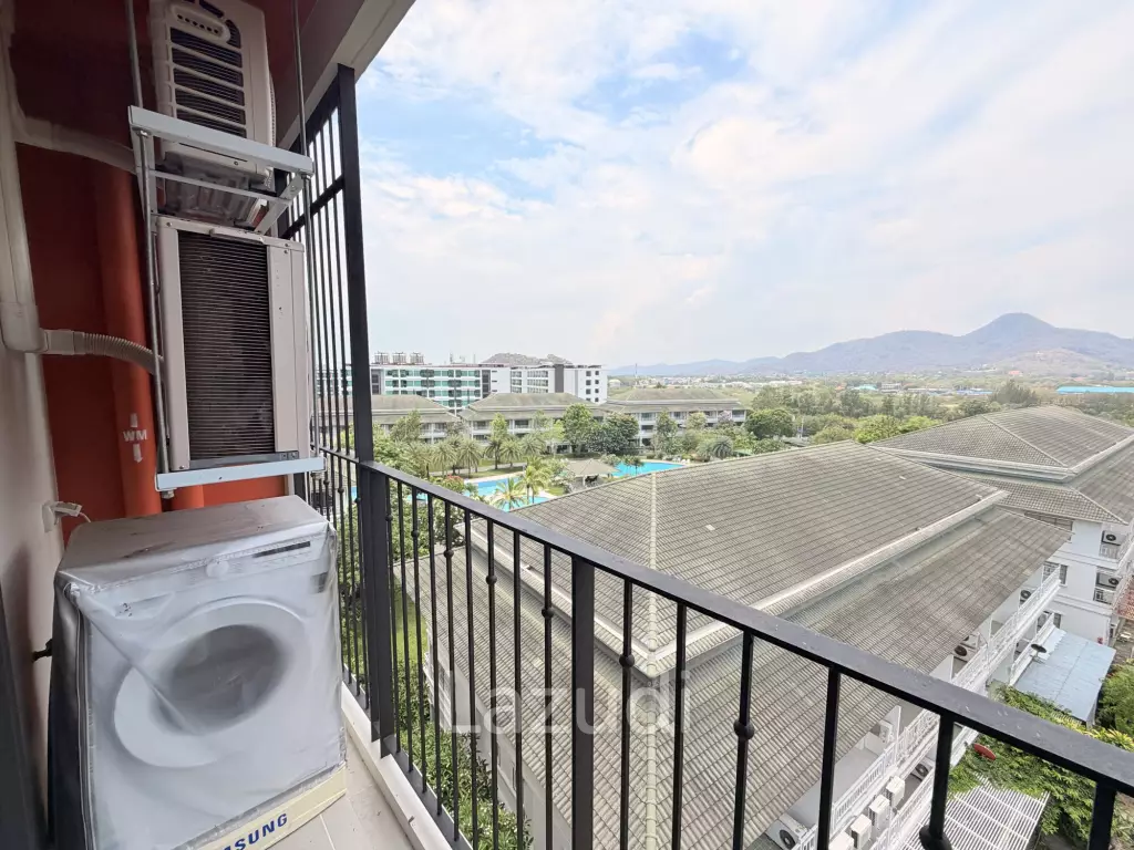 Cabanas Condo – Stylish Studio Near Night Market