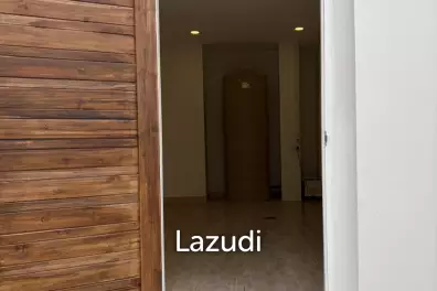 260 sqm modern townhouse in Wang Thonglang Bangkok