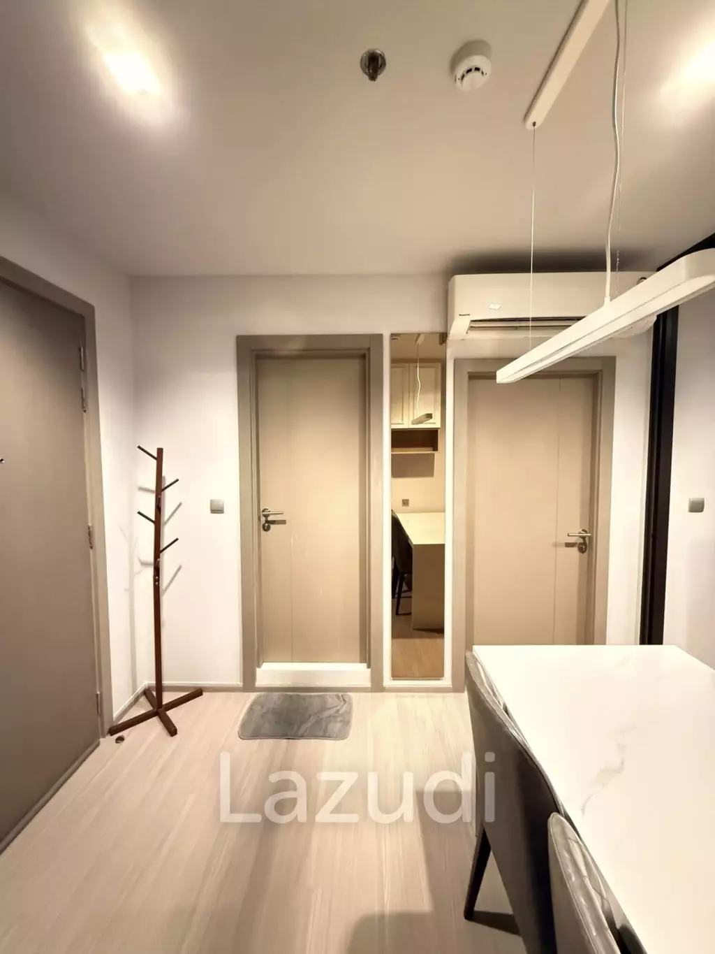 36 sqm 1 Bedroom Condo on 14th Floor at LIFE Asoke - Rama 9, Makkasan Bangkok