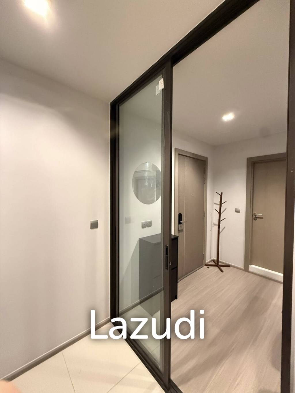 36 sqm 1 Bedroom Condo on 14th Floor at LIFE Asoke - Rama 9, Makkasan Bangkok