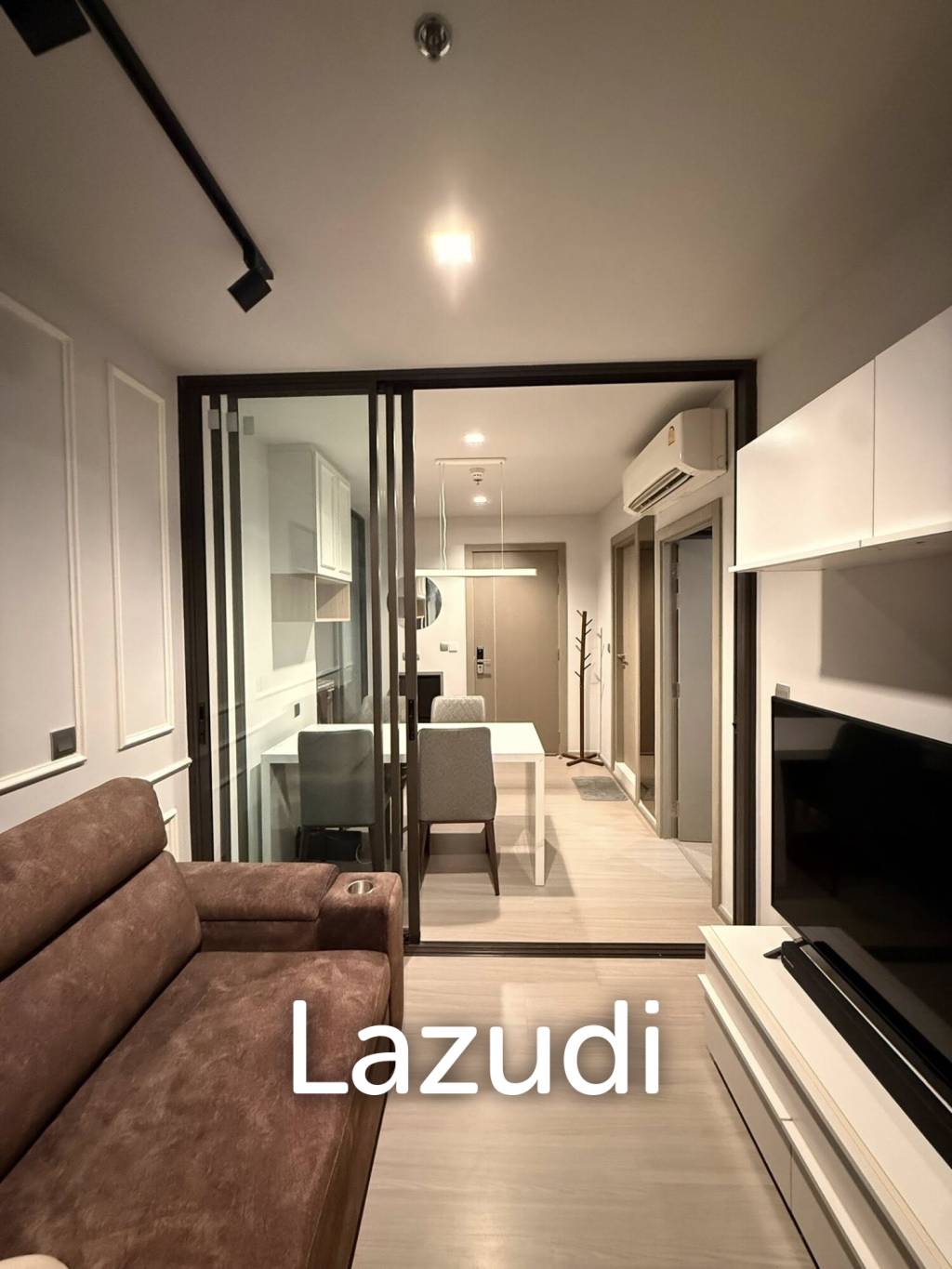 36 sqm 1 Bedroom Condo on 14th Floor at LIFE Asoke - Rama 9, Makkasan Bangkok
