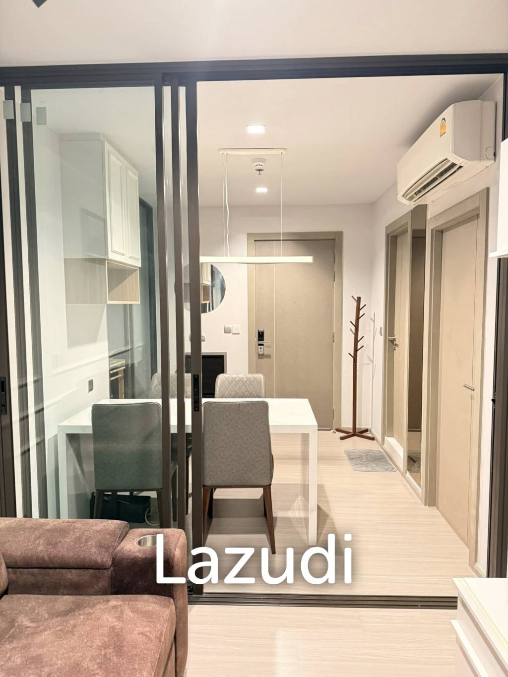 36 sqm 1 Bedroom Condo on 14th Floor at LIFE Asoke - Rama 9, Makkasan Bangkok