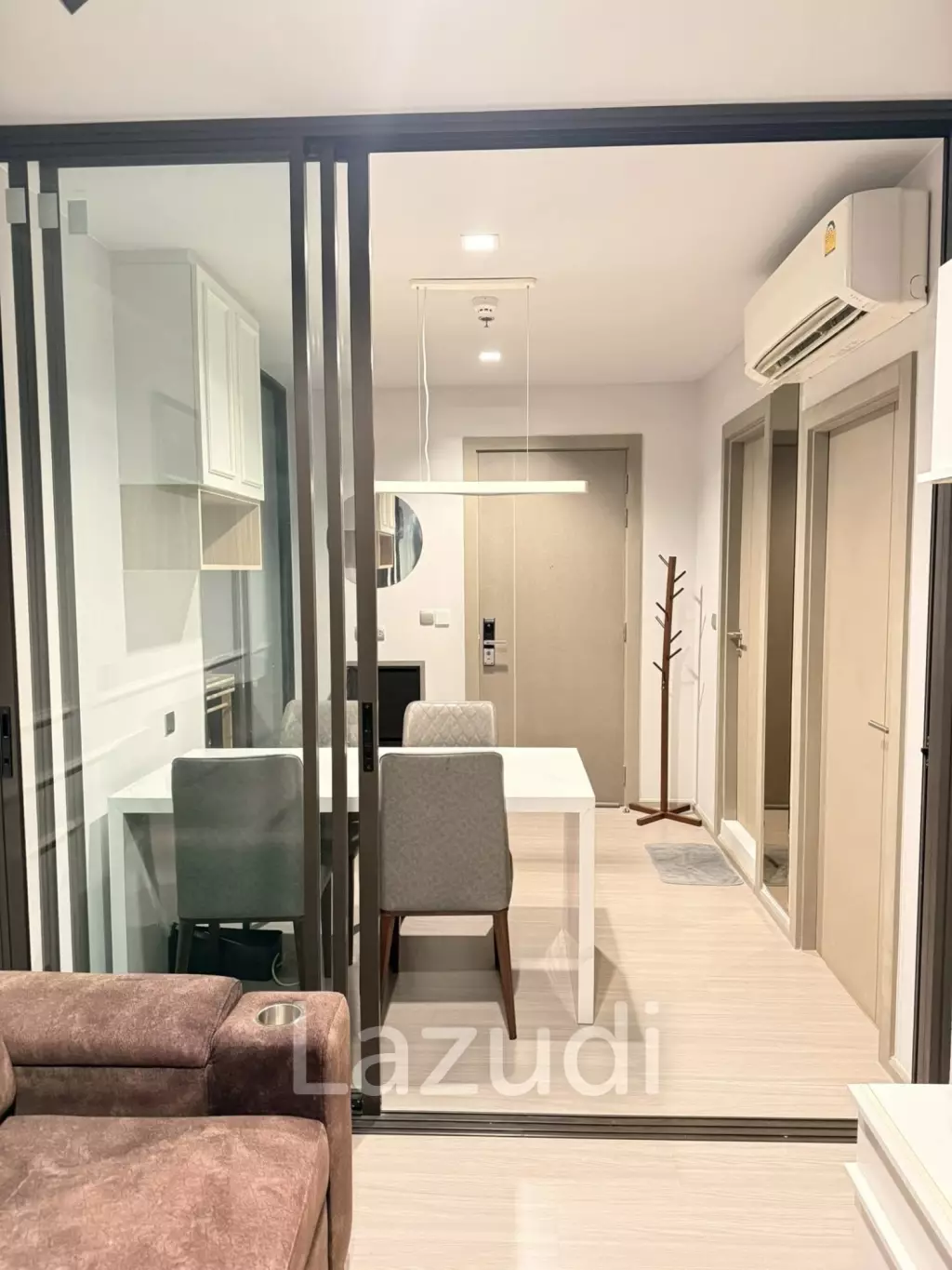 36 sqm 1 Bedroom Condo on 14th Floor at LIFE Asoke - Rama 9, Makkasan Bangkok