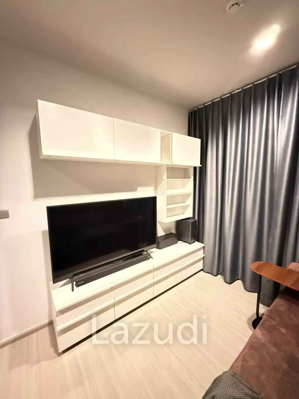 36 sqm 1 Bedroom Condo on 14th Floor at LIFE Asoke - Rama 9, Makkasan Bangkok