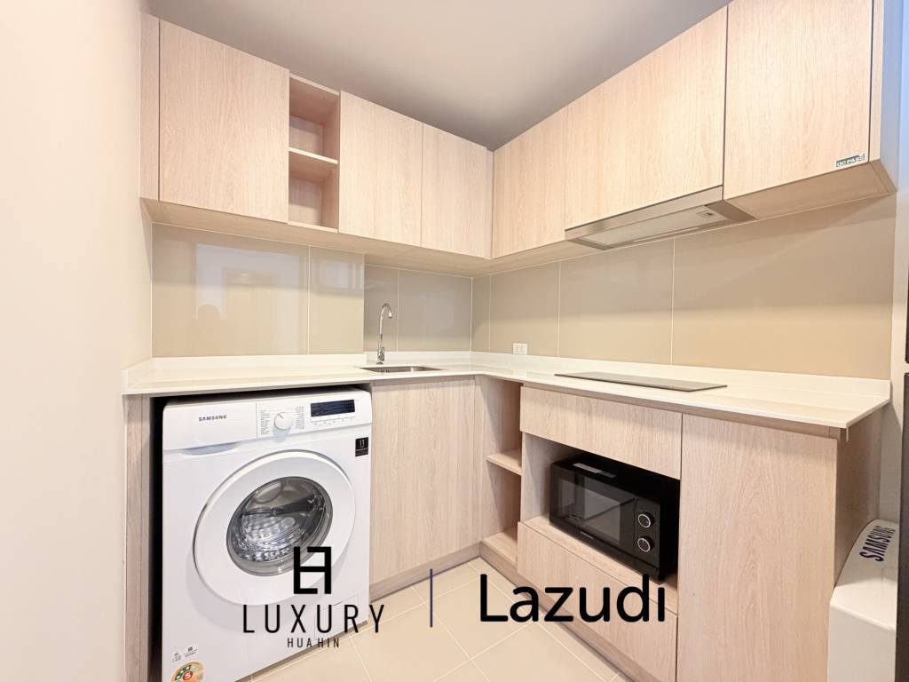 Cabanas Condo : Modern 2 Bedroom close to the beach.