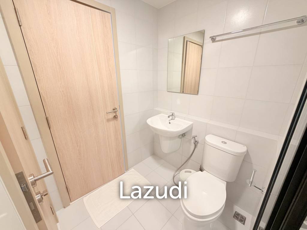 Cabanas Condo : Modern 2 Bedroom close to the beach.