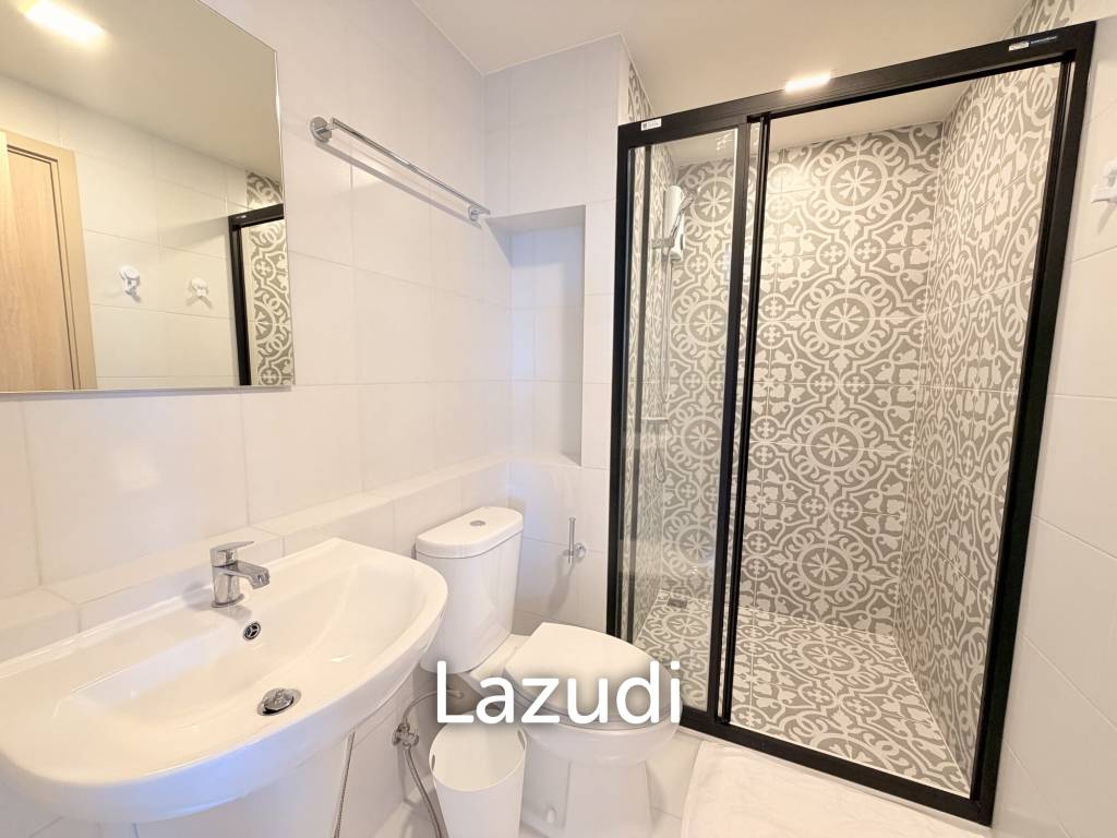Cabanas Condo : Modern 2 Bedroom close to the beach.