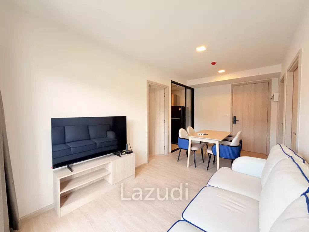 Cabanas Condo : Modern 2 Bedroom close to the beach.