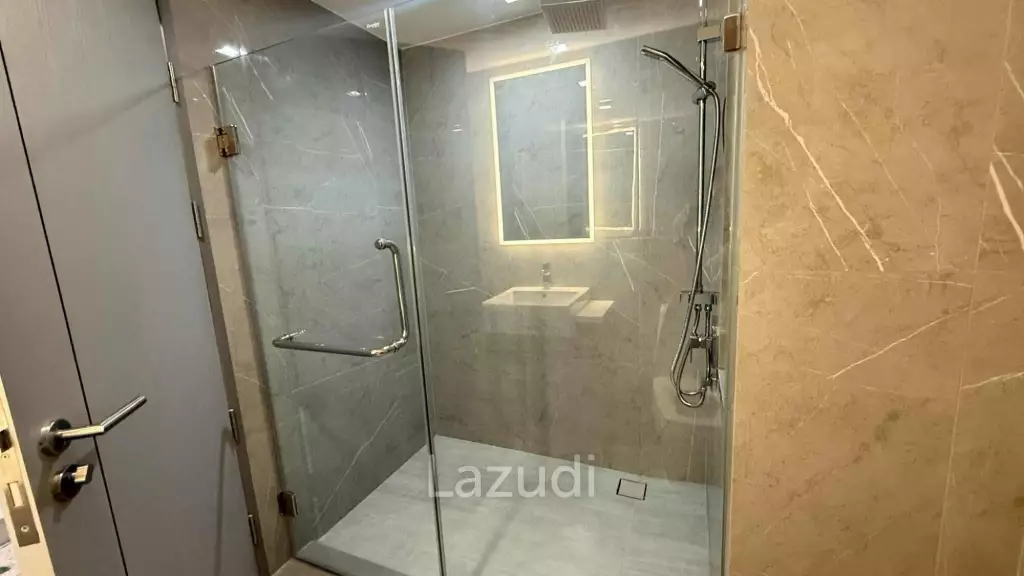 Dusit D2 Residence : Experience stylish resort-style living in the heart.
