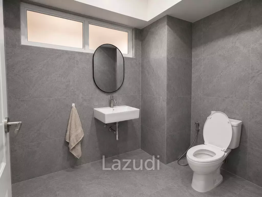 Massive 158 sqm Condo for Sale Keha Thepprasit