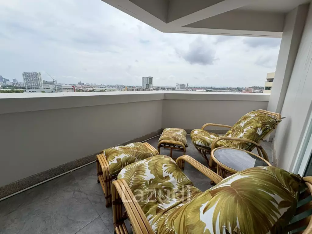 Massive 158 sqm Condo for Sale Keha Thepprasit