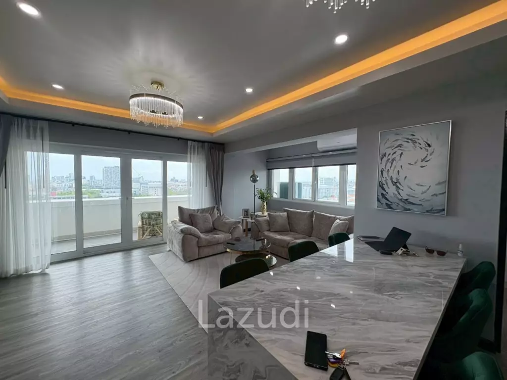 Massive 158 sqm Condo for Sale Keha Thepprasit