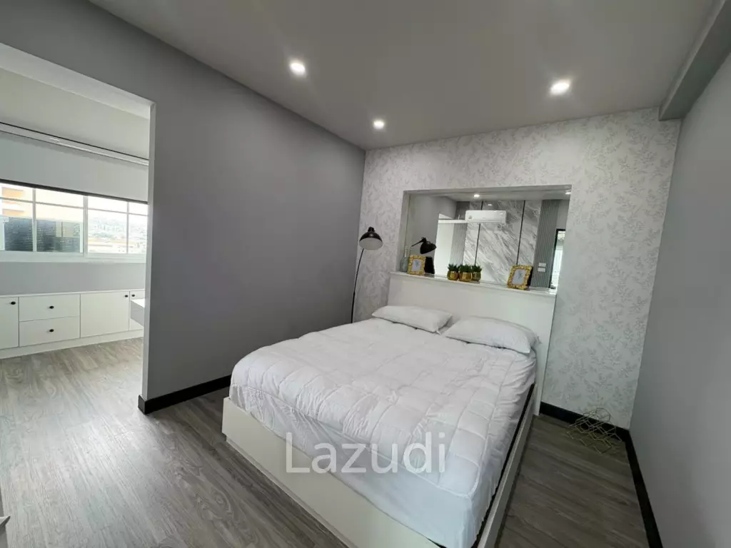Massive 158 sqm Condo for Sale Keha Thepprasit