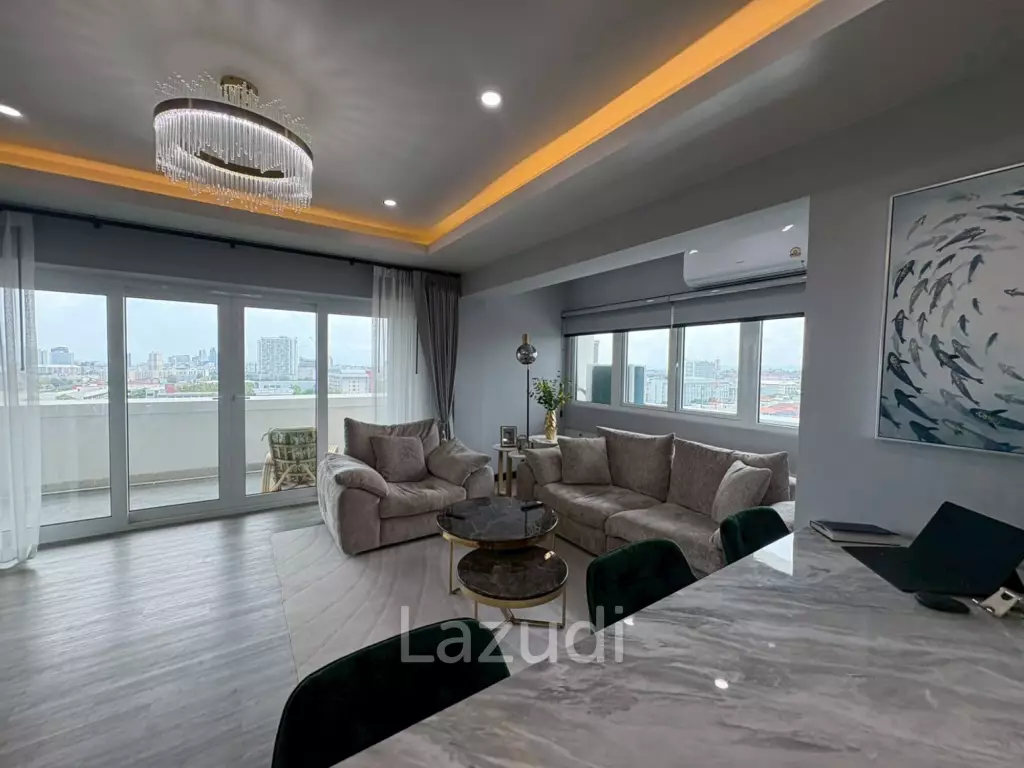 Massive 158 sqm Condo for Sale Keha Thepprasit