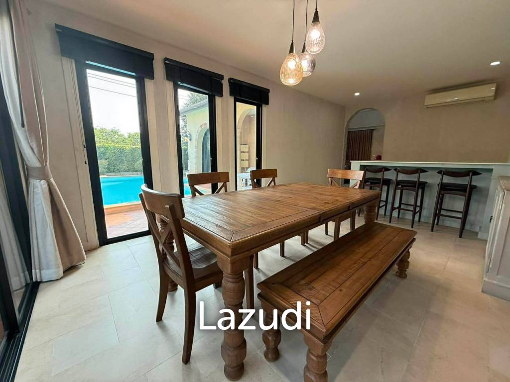 Experience the Charm of the Italian Countryside in Nusa