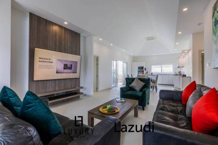 Mali Prestige Hua Hin: 210m2 pool villa on Big land
