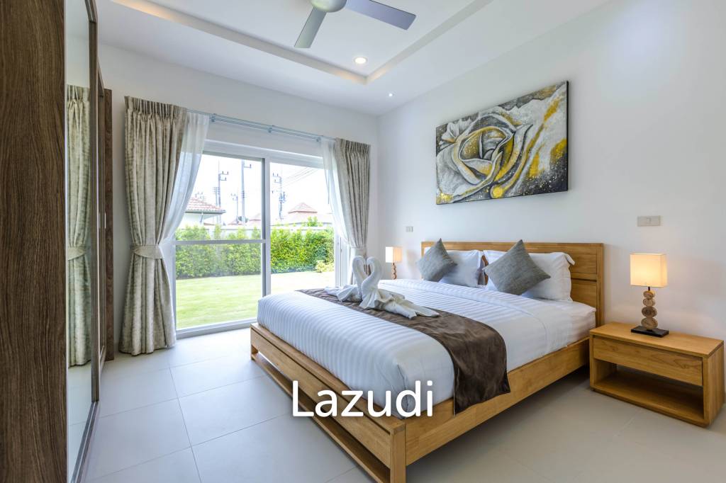 Mali Prestige Hua Hin: 210m2 pool villa on Big land