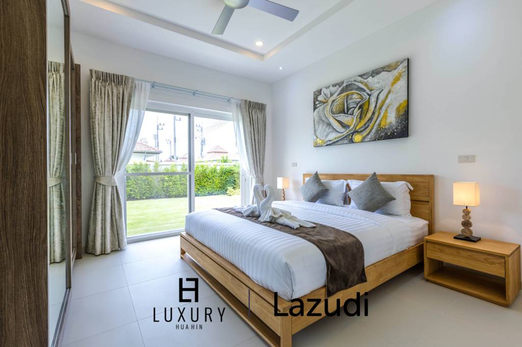 Mali Prestige Hua Hin: 210m2 pool villa on Big land
