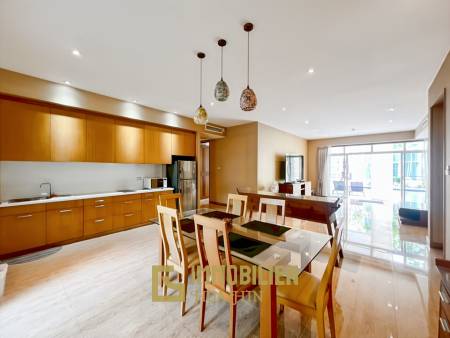 À louer / accès direct à la piscine / surface habitable de 150 m²