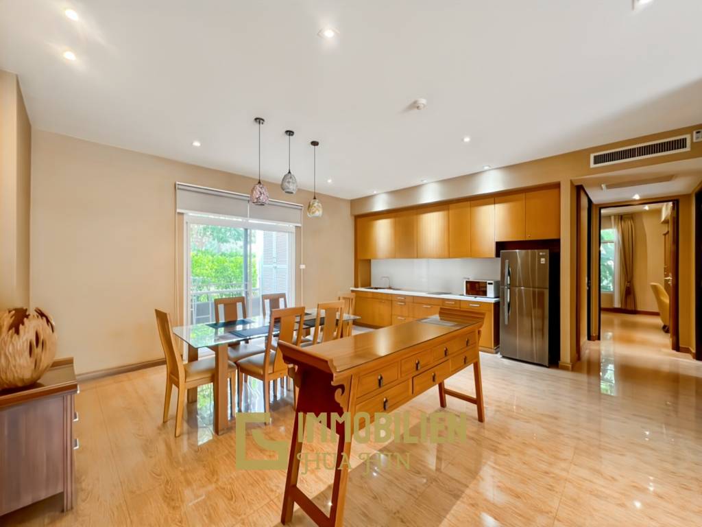 À louer / accès direct à la piscine / surface habitable de 150 m²