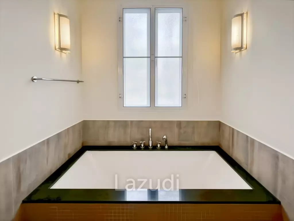 150 sqm Poolside 2 Bedroom Condo at Blue Lagoon