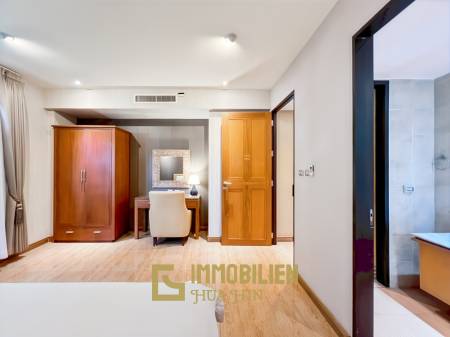 À louer / accès direct à la piscine / surface habitable de 150 m²