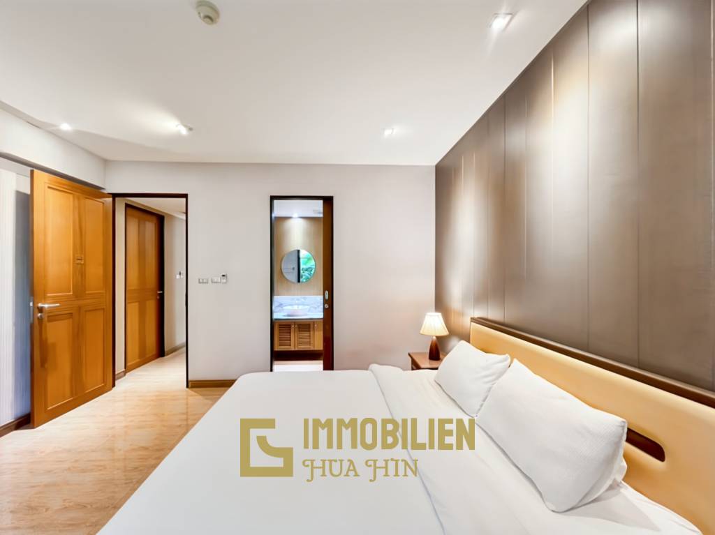 À louer / accès direct à la piscine / surface habitable de 150 m²