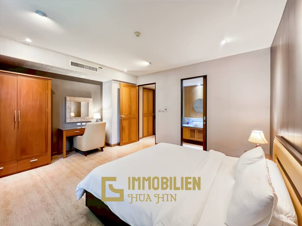 À louer / accès direct à la piscine / surface habitable de 150 m²
