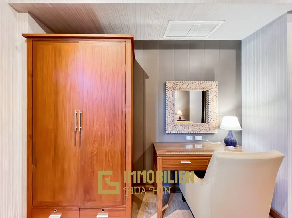 À louer / accès direct à la piscine / surface habitable de 150 m²