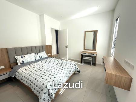 210 sqm modern 3 bedroom pool villa with garden in prime residential location