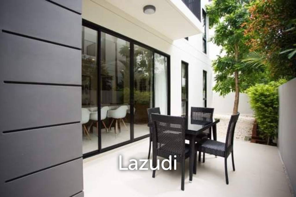 Modern 5-Bedroom Pool Villa for Rent at Laguna Park