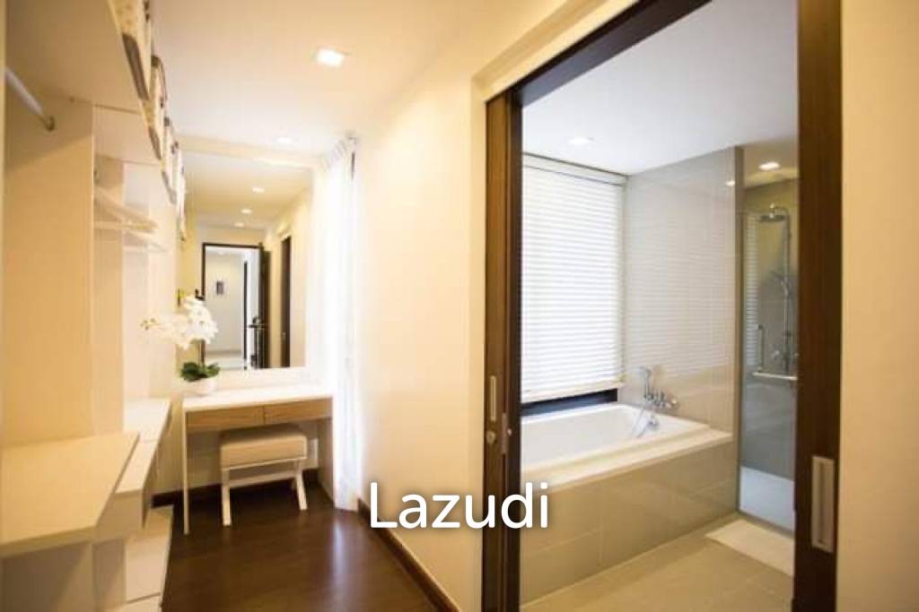 Modern 5-Bedroom Pool Villa for Rent at Laguna Park