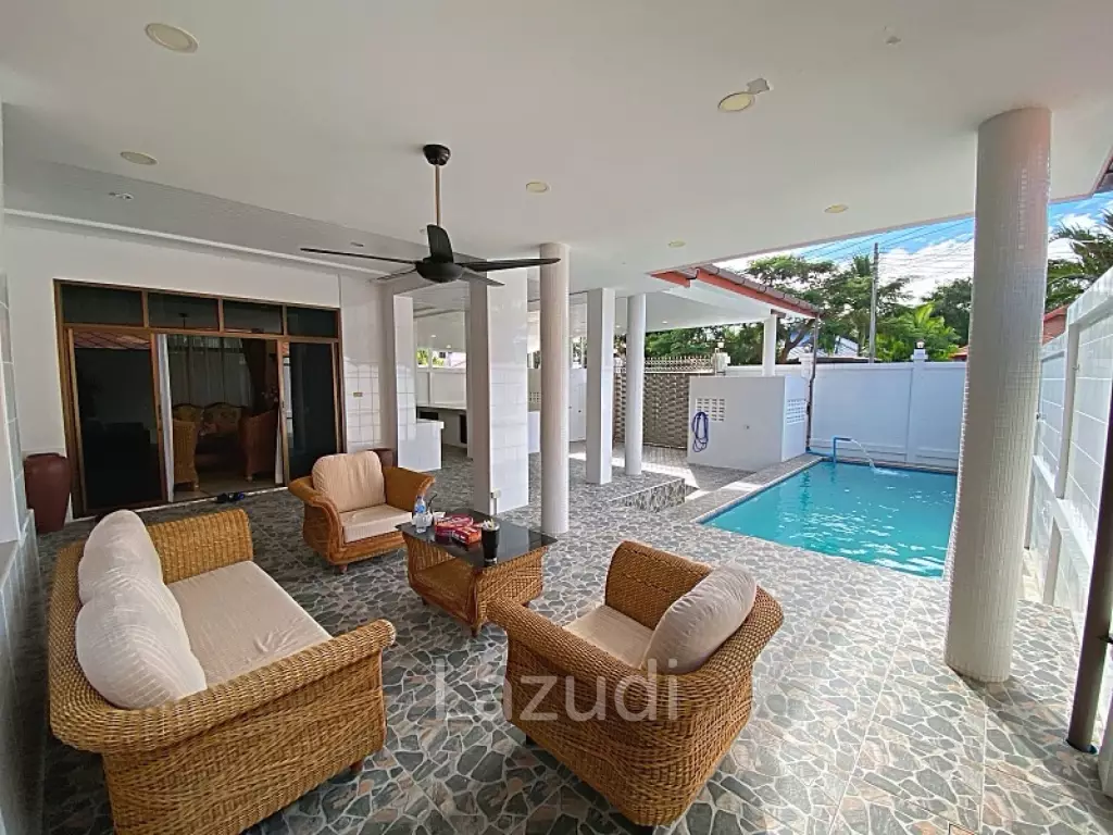 500 sqm 3 bedroom pool villa in Nong Khae Hua Hin