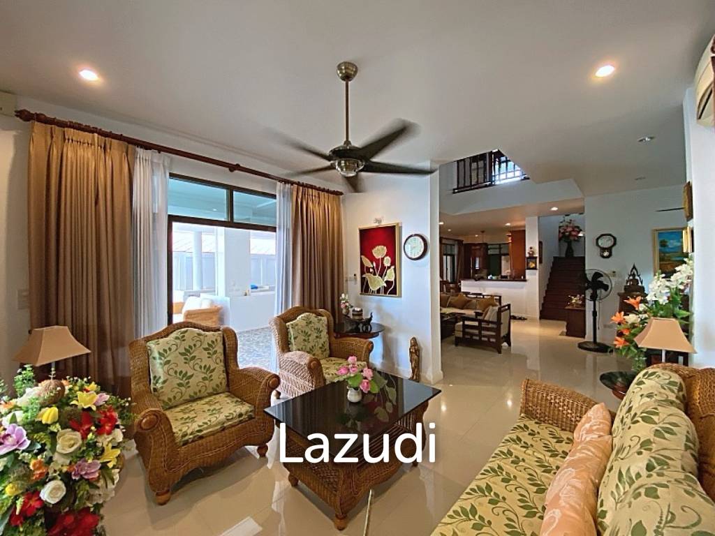 500 sqm 3 bedroom pool villa in Nong Khae Hua Hin