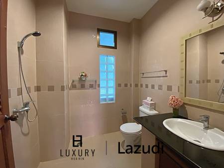 500 sqm 3 bedroom pool villa in Nong Khae Hua Hin