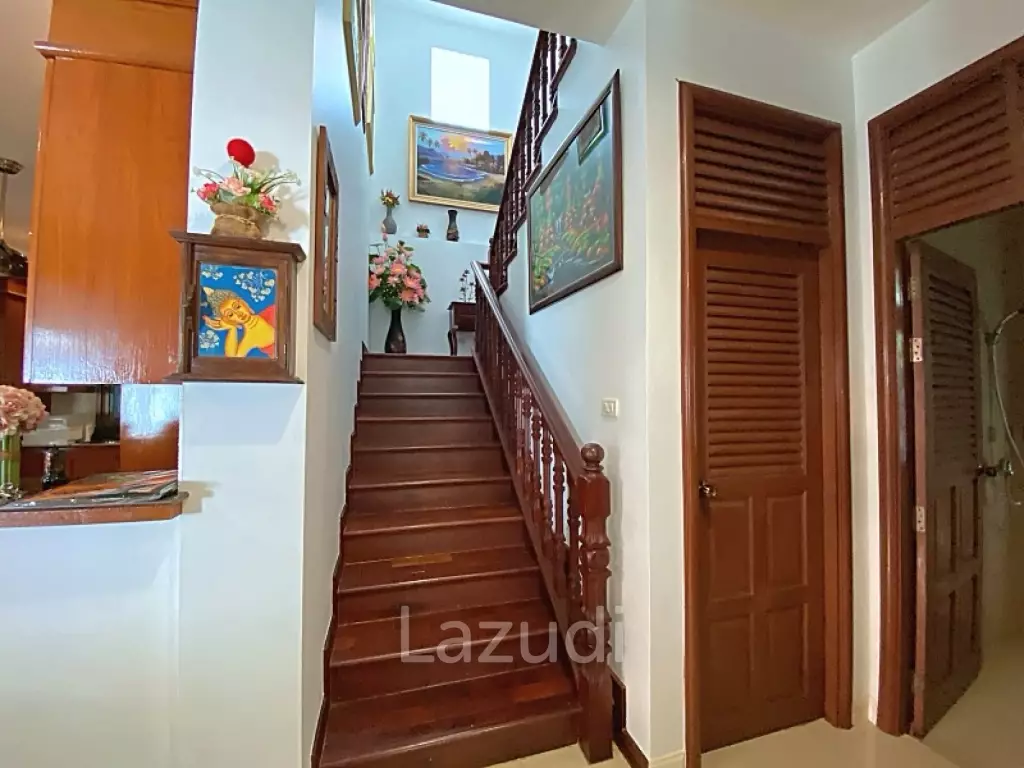 500 sqm 3 bedroom pool villa in Nong Khae Hua Hin
