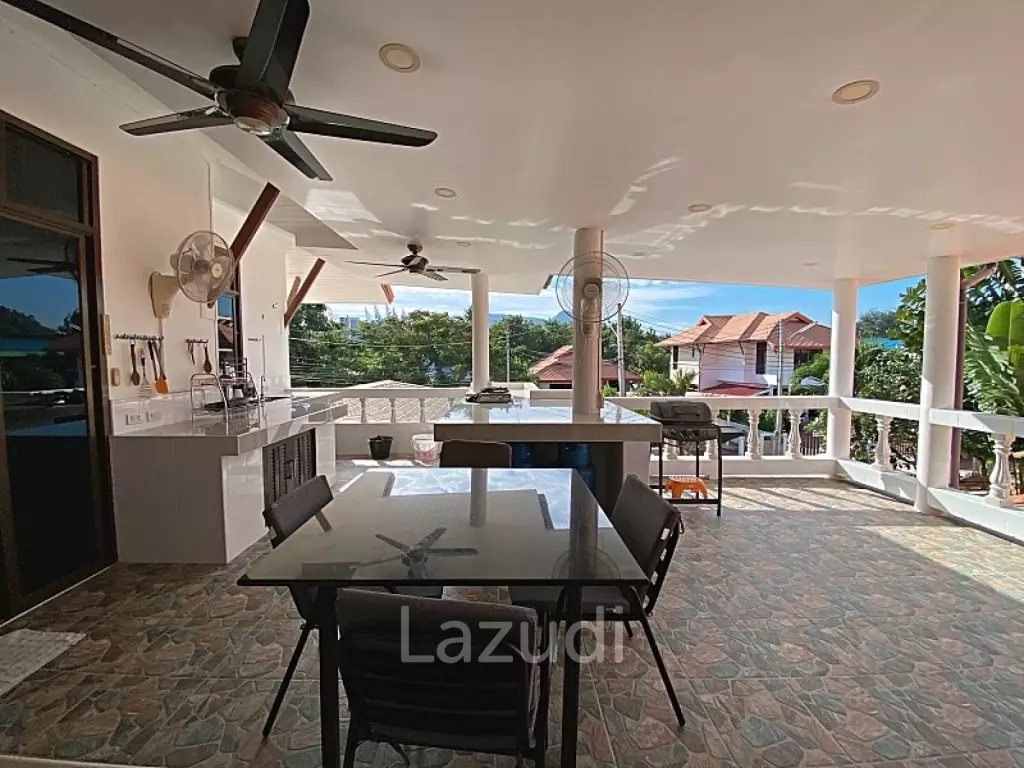500 sqm 3 bedroom pool villa in Nong Khae Hua Hin