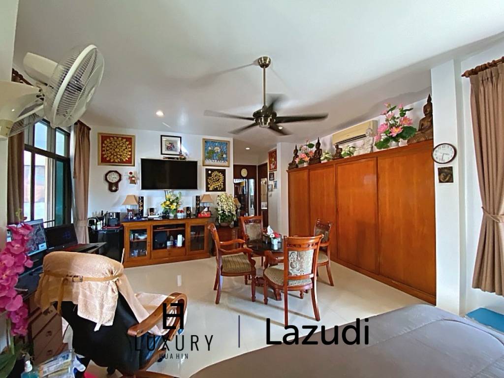 500 sqm 3 bedroom pool villa in Nong Khae Hua Hin