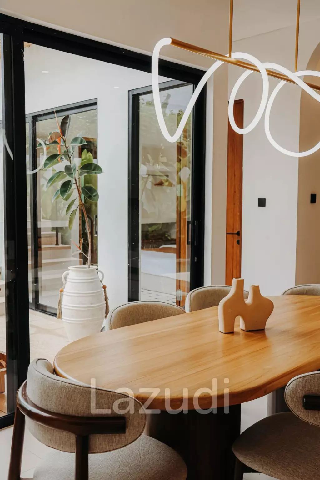 Rooftop Two Bedroom Leasehold Villa close to Sundays Beach Club