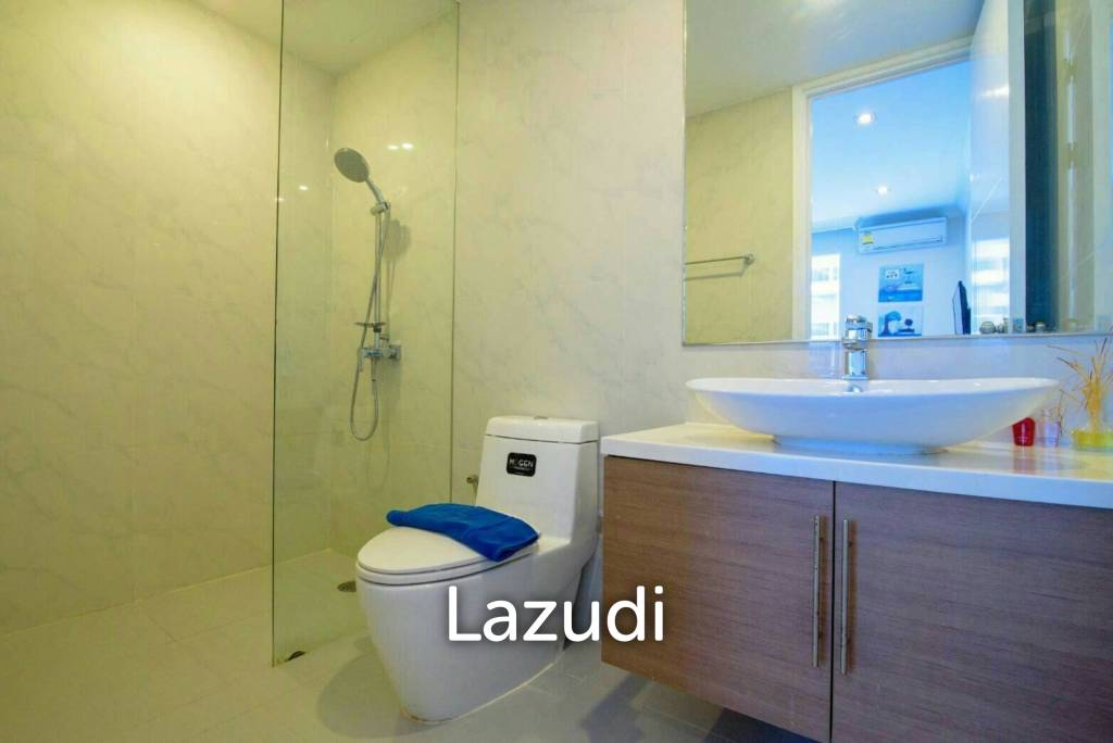 My Resort Condo : Near Cicada market - walking Distance To The Beach