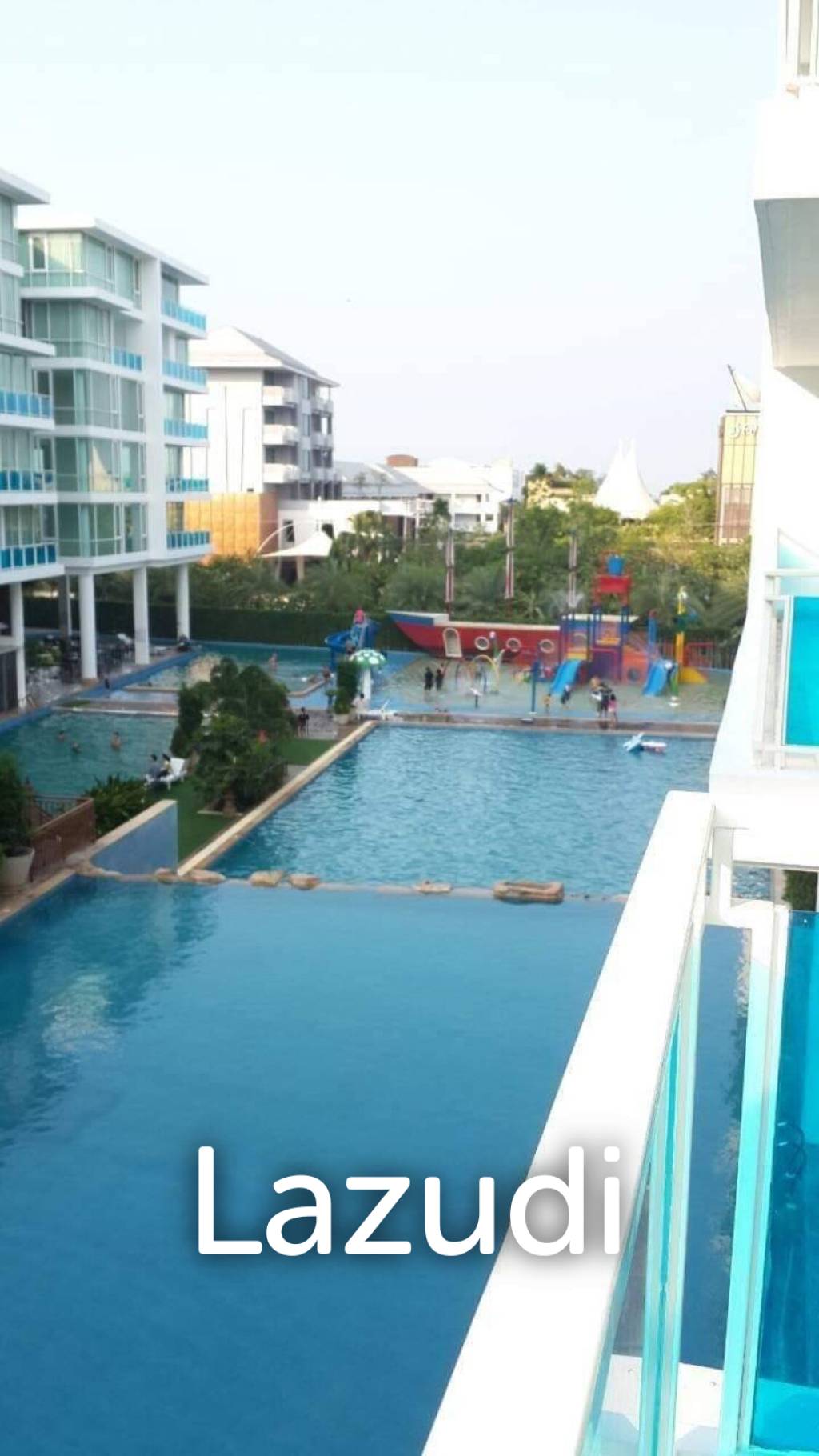 My Resort Condo : Near Cicada market - walking Distance To The Beach