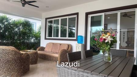 Large 2 bed 2 bath villa minutes from Pranburi beach