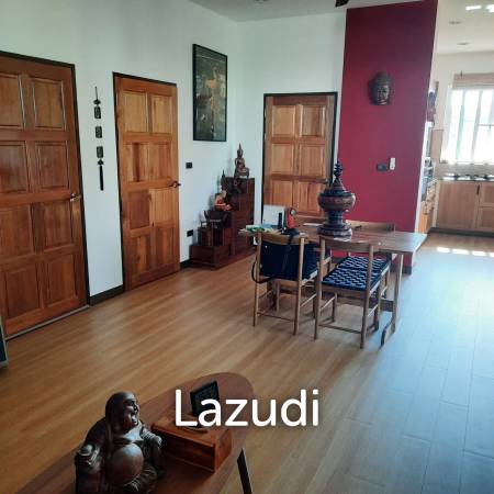 Large 2 bed 2 bath villa minutes from Pranburi beach