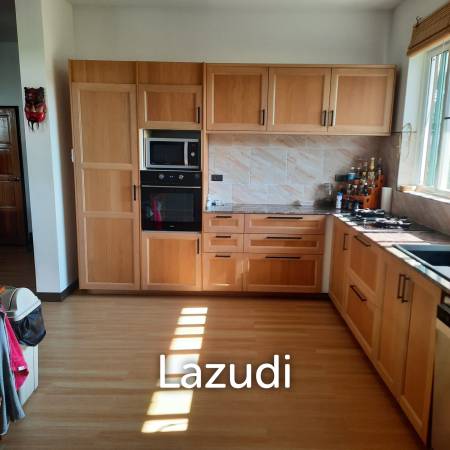 Large 2 bed 2 bath villa minutes from Pranburi beach