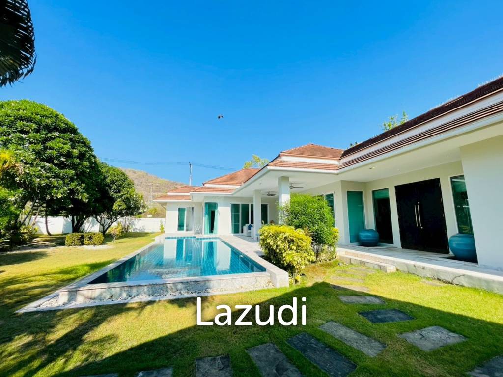 Waterside Red Mountain: Luxury 5-Bed Private Pool Villa