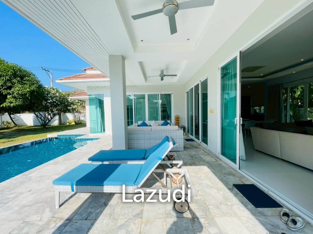 Waterside Red Mountain: Luxury 5-Bed Private Pool Villa